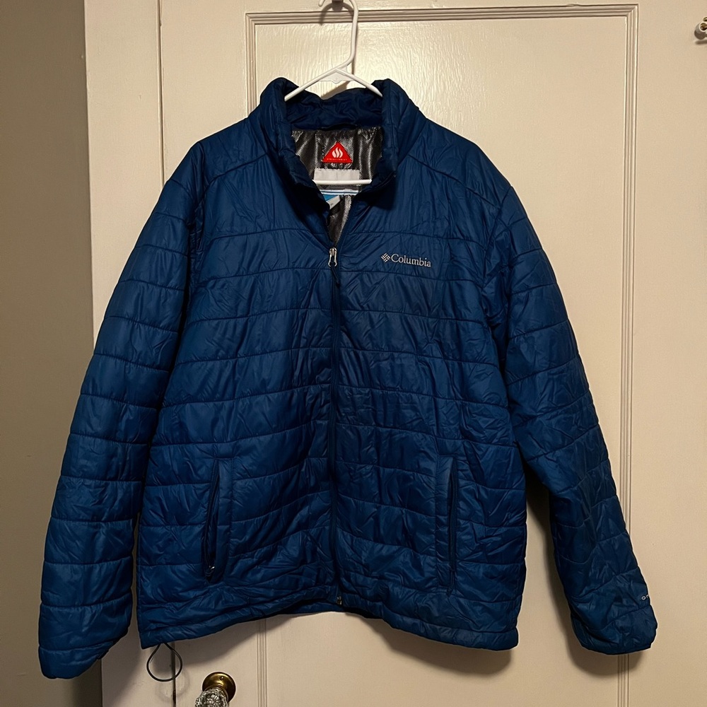 COPY - Men’s Columbia Puffy Jacket
